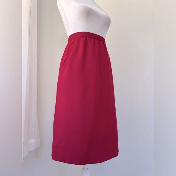Vintage ‘80s Schrader Sport 100% Pure Wool Red Knee-Length Skirt - Picture 1 of 7